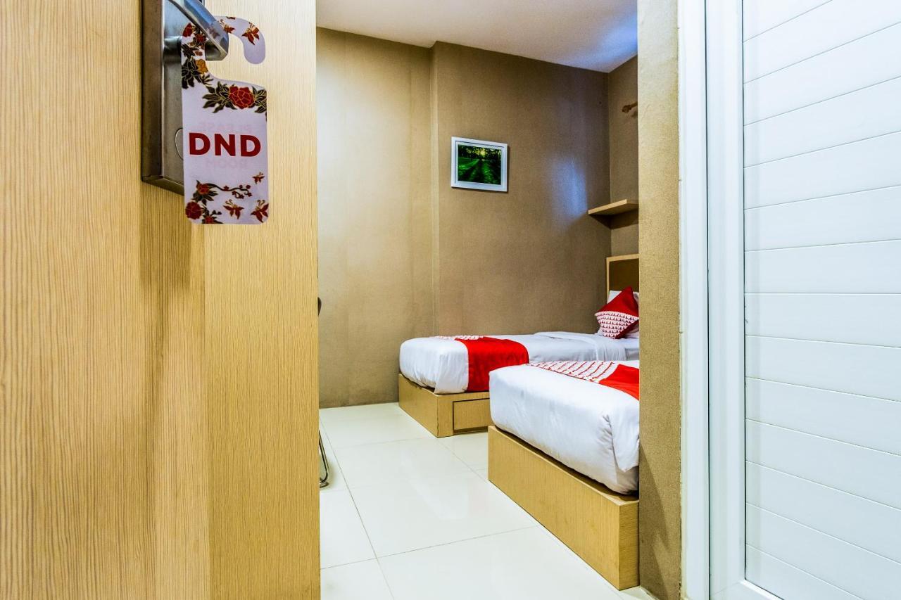 OYO 279 Deli Residence Medan Exterior foto